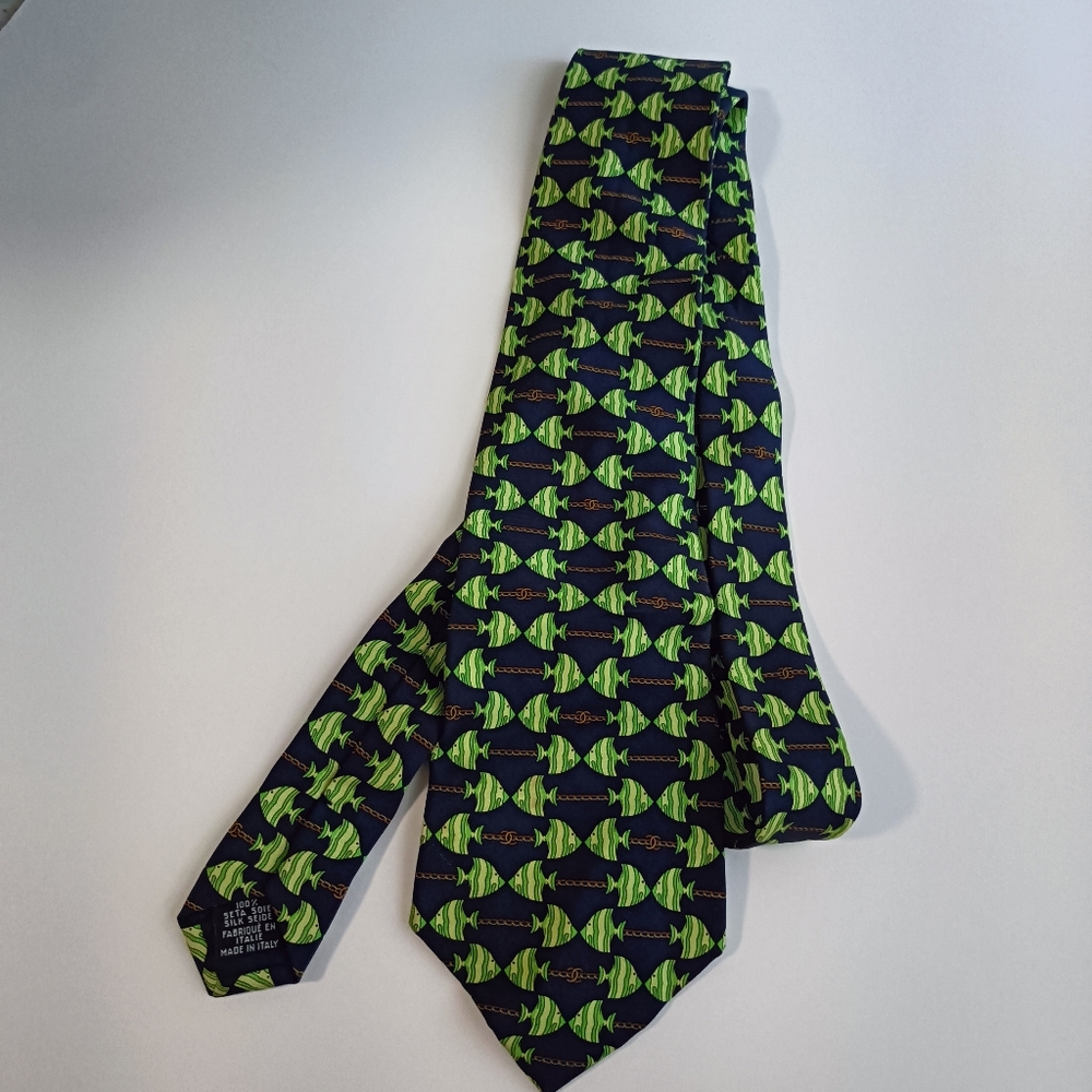 Chanel logo Fish chain silk tie - Picture 14 of 14